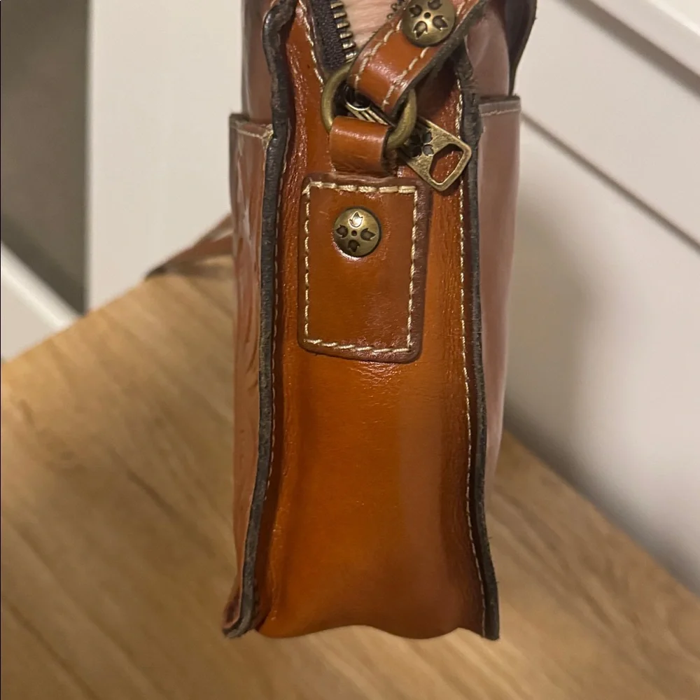 Patricia Nash Brown Tooled Leather Crossbody Bag - Picture 12 of 16